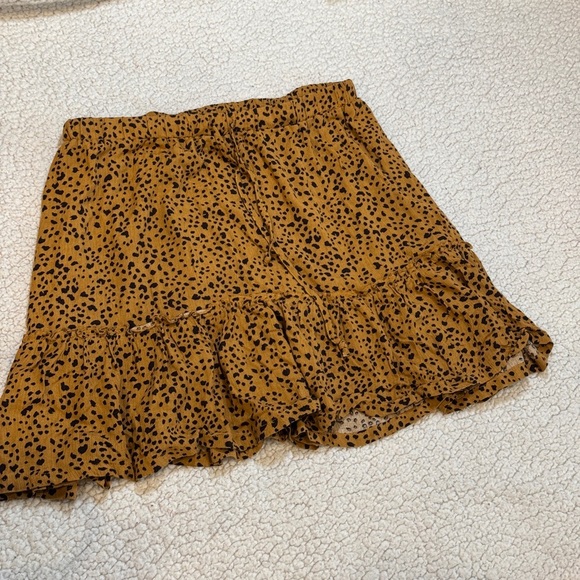 Y2K Leopard Print mini Skirt - Picture 4 of 8